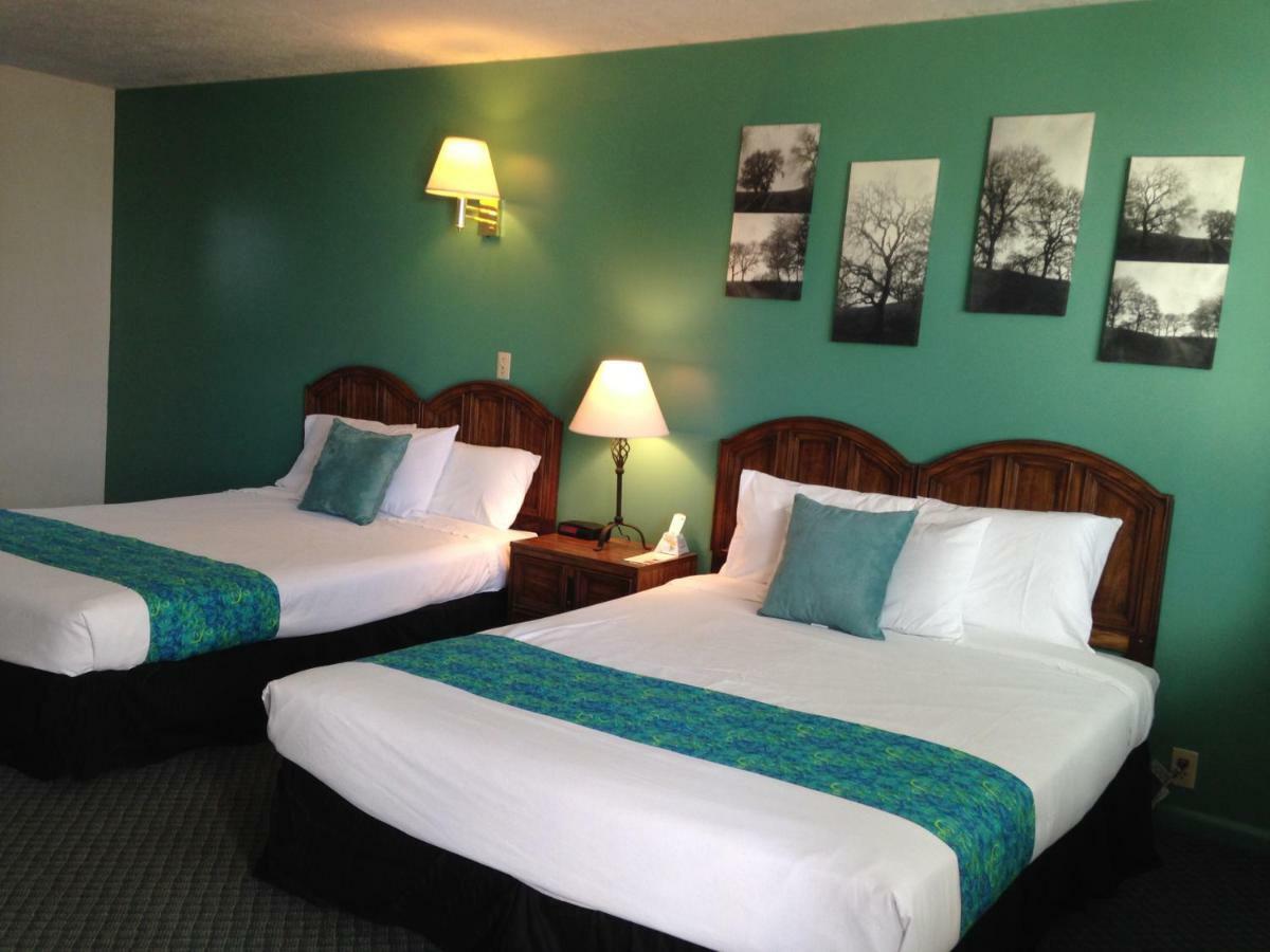 Rest Assured Inns & Suitesモントピリア エクステリア 写真
